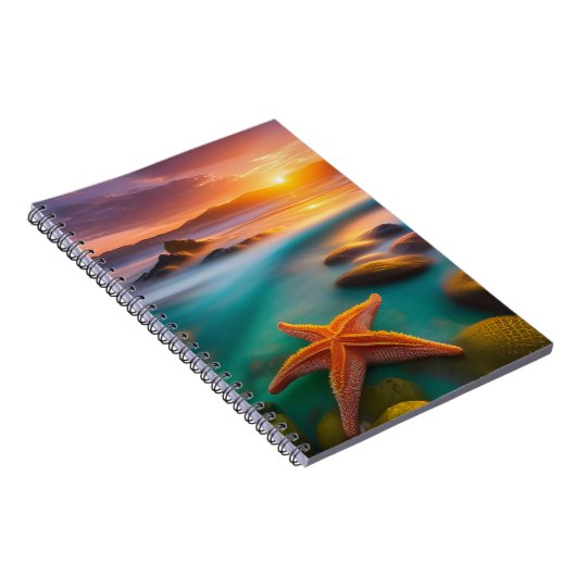 Starfish op strand op Dawn Notitieboek (Rechterzijde)