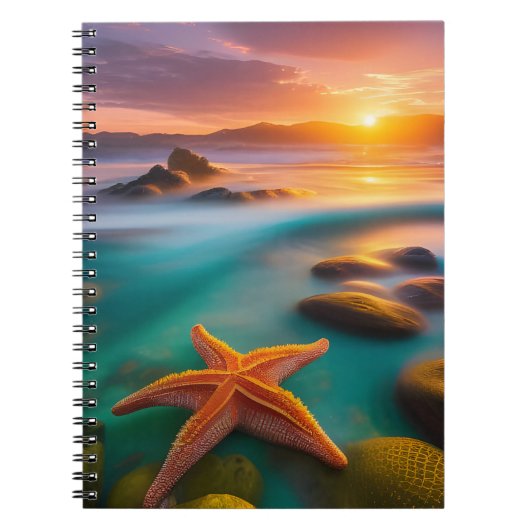 Starfish op strand op Dawn Notitieboek (Voorkant)