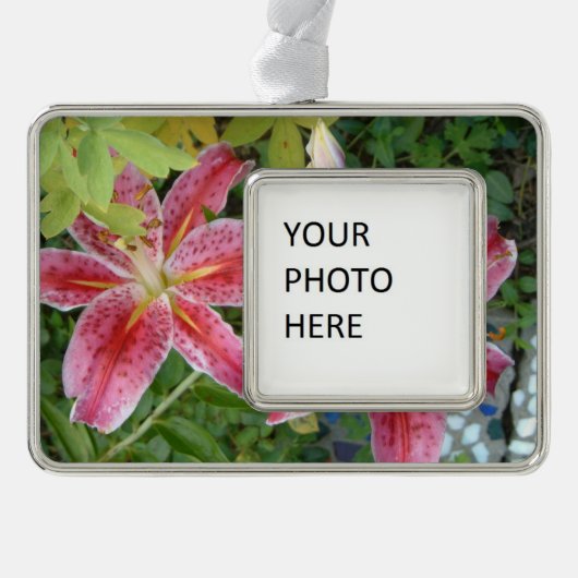 Stargazer Lilies Garden Floral Verzilverd Omlijst Ornament (Voorkant)