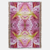 Stargazer Lily Bright Magenta Floral Deken (Voorkant Verticaal)