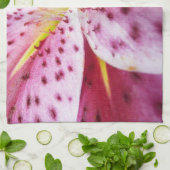 Stargazer Lily Bright Magenta Floral Theedoek (Gevouwen)