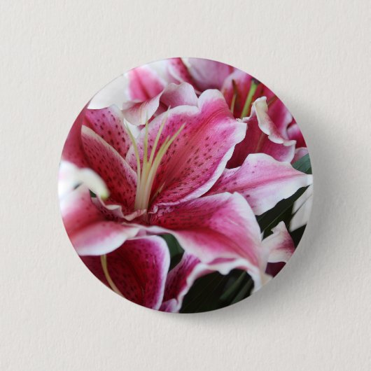 Stargazer Lily Ronde Button 5,7 Cm (Voorkant)