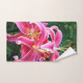Stargazer Oriental Lilies Handdoek (Handdoek)