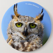 Staring met een prachtige, grote hoornvlieg ronde button 6,0 cm (Voorkant)