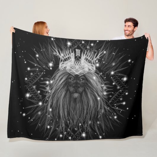 Starlight-leeuw met kroonmonogram fleece deken (In situ)