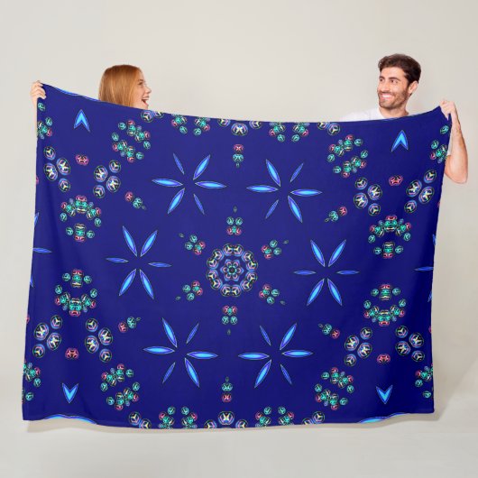 Starlit Kaleidoscope Fleece Deken (In situ)