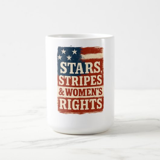 Stars, Stripes & Women’s Rights Distressed Flag Magische Mok (Midden)