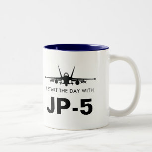 Start de dag met JP-5 Super Hornet F/A-18C-Mok Tweekleurige Koffiemok