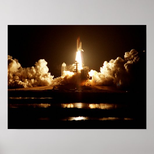 Start van Space Shuttle Atlantis (STS-101) Poster (Voorkant)