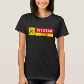 Startbaanbord met vliegtuignummer T-shirt (Voorkant)