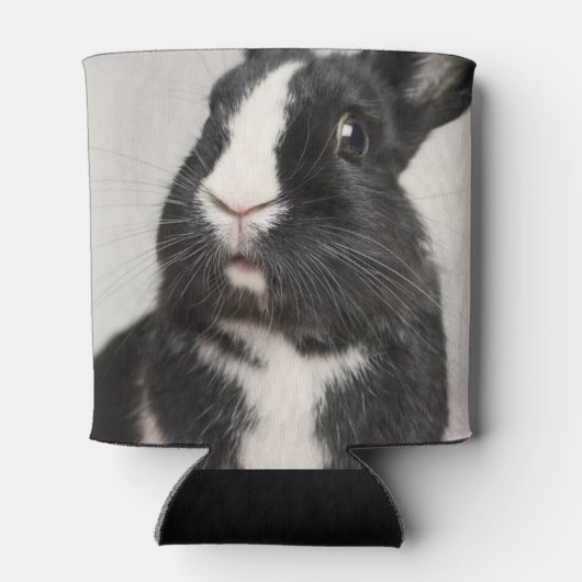 Startled Black and White Bunny Rabbit Blikjeskoeler (Achterkant)