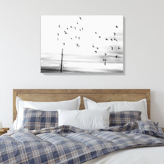 Startvogels vliegen met een Hydro Wires Stark Scen Canvas Afdruk (Insitu (Slaapkamer))