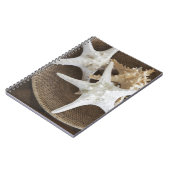 Starvis in een mand notitieboek (Linkerzijde)