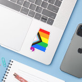 State Pride LGBTQ Voortgangsprots Pride Sticker (Laptop met iPhone)