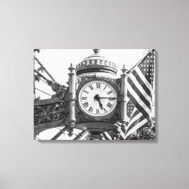 State Street Clock | Zwart-wit landschap Canvas Afdruk