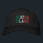 STATEN ISLAND NY Groen Wit en Rood  stijl Geborduurde Pet<br><div class="desc">STATEN ISLAND New York Italië Vlag Kleuren Groen Wit Rood geborduurd op  stijl distressed zwart pet. Je kunt ook de kleur van het pet kiezen op de hoofdobjectpagina.</div>