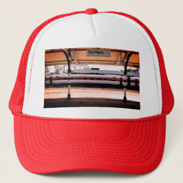 station van Durham Trucker Pet