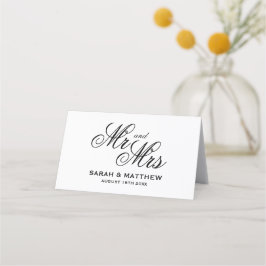 Statistische scripttypografie Mr. & Mrs bruiloft Plaatskaartje