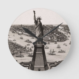 Statue Of Liberty In New York Harbor Ronde Klok