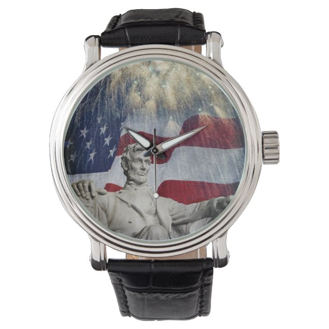 Statue of Lincoln & American Flag with Fireworks Horloge (Voorkant)
