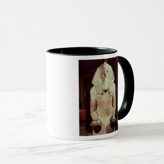 Statue of Queen Makare Hatshepsut Mok (Voorkant rechts)