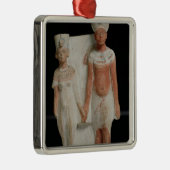 Statuette van Amenophis IV en Nefertiti Metalen Ornament (Rechts)