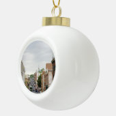 Staunton Keramische Bal Ornament (Rechts)