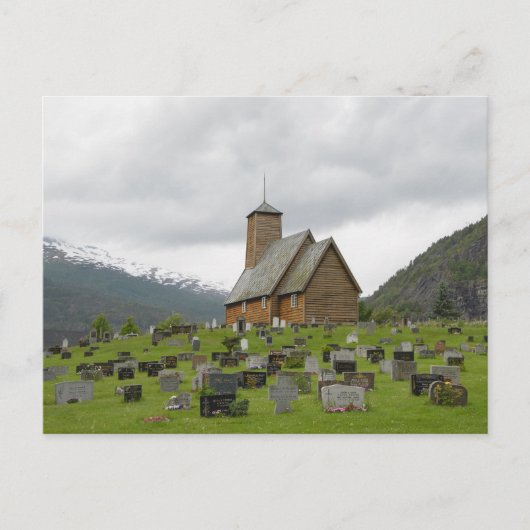 Stave-kerk met begraafplaats in het briefkaart Noo (Voorkant)