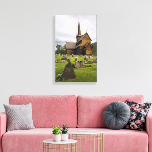 Stave-kerk met begraafplaats in Noorwegen Canvas Afdruk (Insitu (Woonkamer))