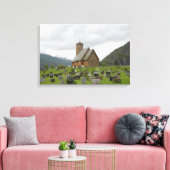 Stave kerk met begraafplaats in Noorwegen canvas Afdruk (Insitu (Woonkamer))
