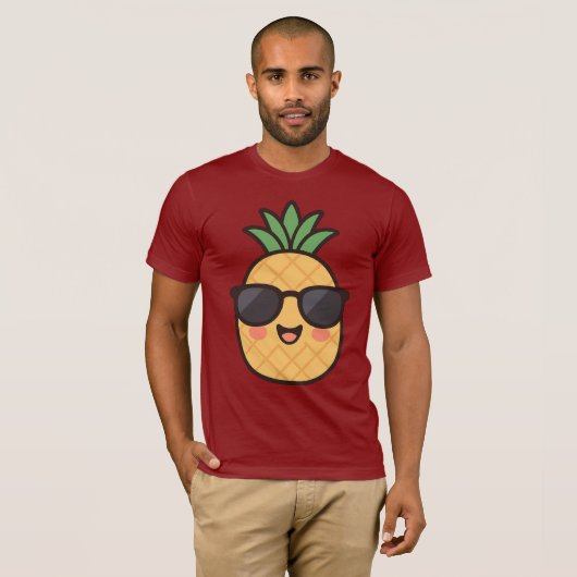 Stay Cool – Kawaii Pineapple Summer Design T-shirt (Voorkant volledig)