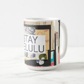 Stay Delulu Koffiemok (Voorkant rechts)