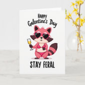 Stay Feral Galentines Raccoon Card Kaart (Gele Bloem)