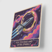 Stay Focused And Extra Sparkly Vierkante Klok (Hoek)