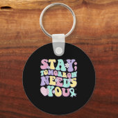 Stay Tomorrow Needs You Groovy Suicide Prevention Sleutelhanger (Voorkant)