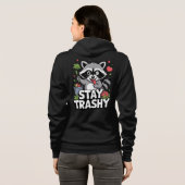 STAY TRASHY RACCOON SHIRT – Funny Trash Panda (Achterkant volledig)