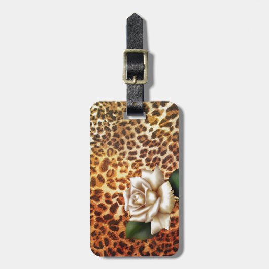 Stay Wild Animal print luipaard witte roos Bagagelabel (Voorkant verticaal)