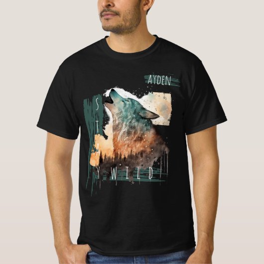 "Stay Wild" Howling Wolf T-shirt (Voorkant)