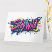 "Stay Wild" - levendig tekstontwerp in graffiti-st Kaart (Gele Bloem)