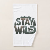 Stay Wild - Natuur-geïnspireerd ontwerp Bad Handdoek (Handdoek)
