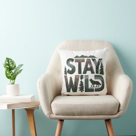 Stay Wild - Natuur-geïnspireerd ontwerp Kussen (Stoel)