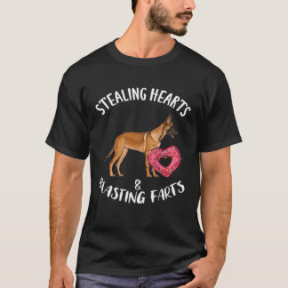 Stealing Heart Blasting Farts Belgian Malinoi Vale T-shirt