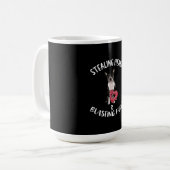 Stealing Hearts blaast naar Boston Terrier Koffiemok (Voorkant links)