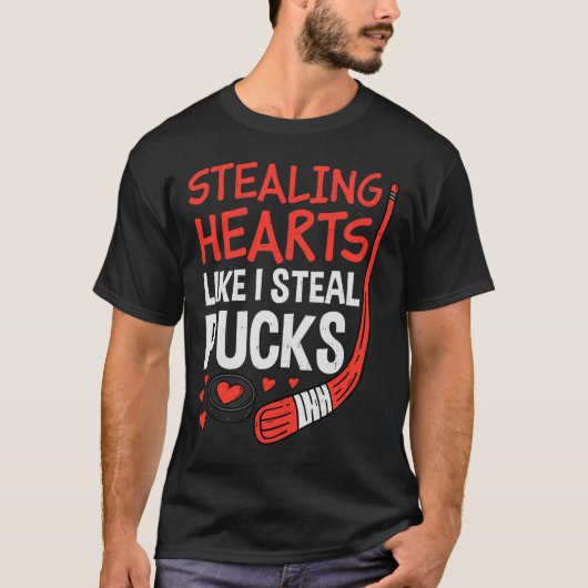 Stealing Hearts Stealing Pucks Hockey Valentines D T-shirt (Voorkant)