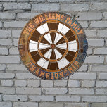 Steam Punk familienaam gepersonaliseerd Dartbord<br><div class="desc">Voeg je familienaam toe en creëer gemakkelijk je gepersonaliseerde familienaam dartboard. Klik op de knop PERSONALISEREN om de tekstkleur of bordkleuren te wijzigen.</div>