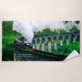 Steam Train in Glenfinnan Viaduct - Naam toevoegen Strandlaken (Voorkant)