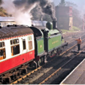STEAM TRAINS HANGEND WANDKLEED