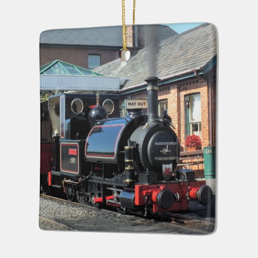 STEAM TRAINS KERAMISCH ORNAMENT (Links)