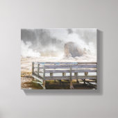 Steaming Beauty: een Yellowstone Geyser-uitbarstin Canvas Afdruk (Voorkant)