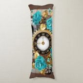 Steampunk Clock- en Turquoise-Rozen op gestreept Lichaamskussen (Voorkant Verticaal)